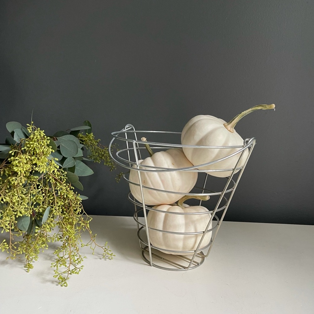 Cute wire basket